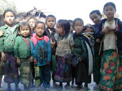 School children in Ban Faen : 