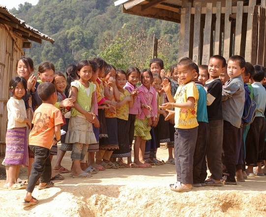 Red Spokes LVCF (Laotian Village Community Fund) : Donate now